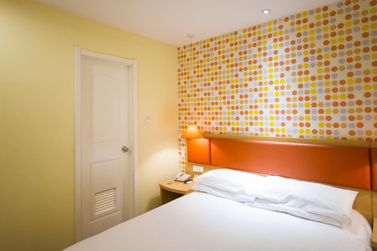 Home Inn Shanghai Century Park Экстерьер фото